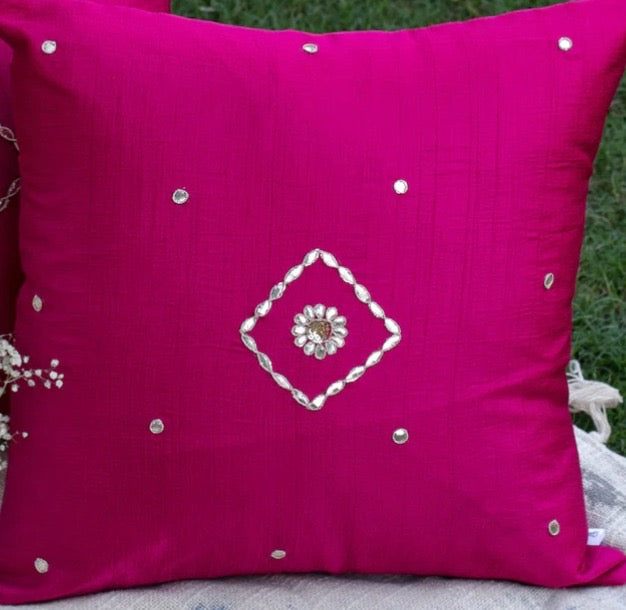 Diamond Single Boota Silk Cushion Cover