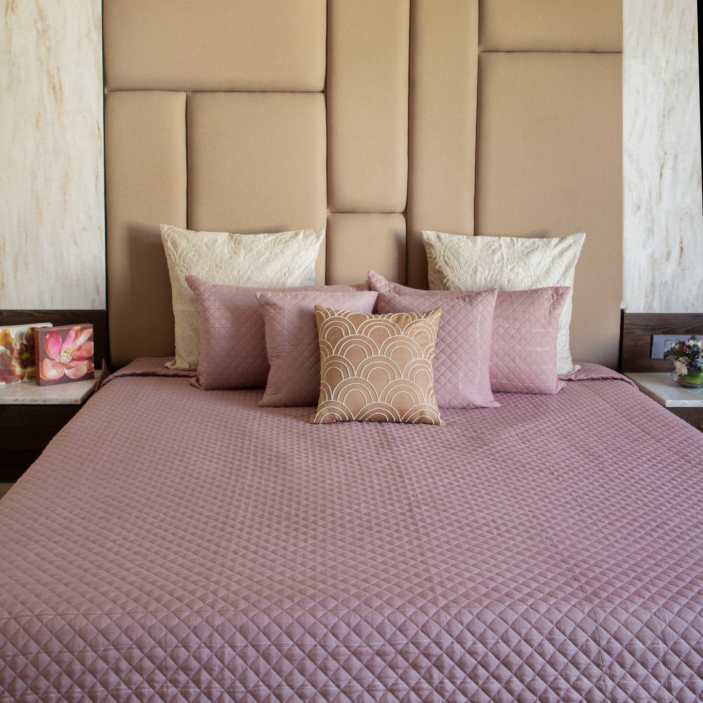 Onion pink check bedspread