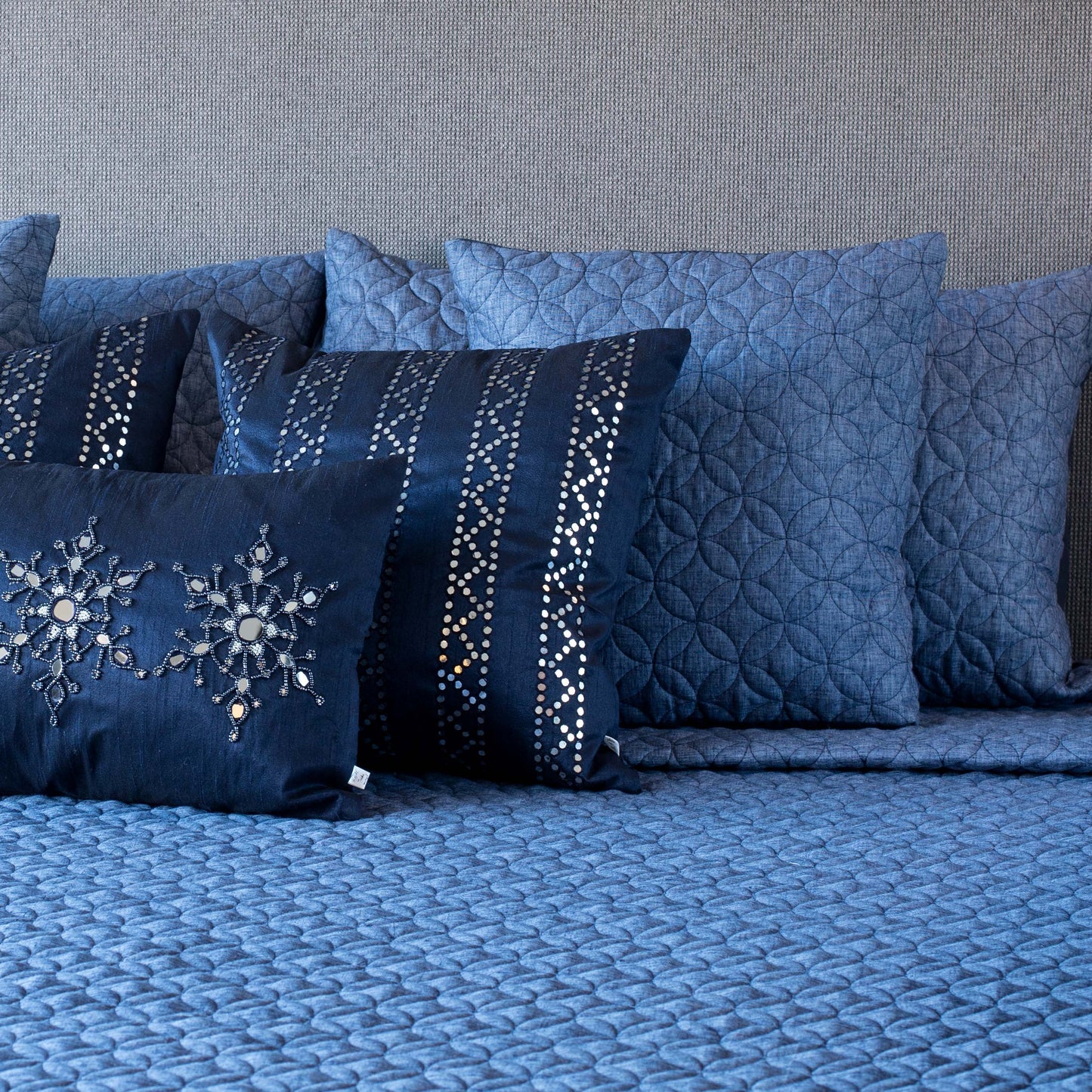 Vertical Zigzag Silk Cushion Cover