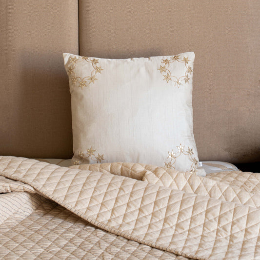 Four Corner Circle Silk Cushion Cover